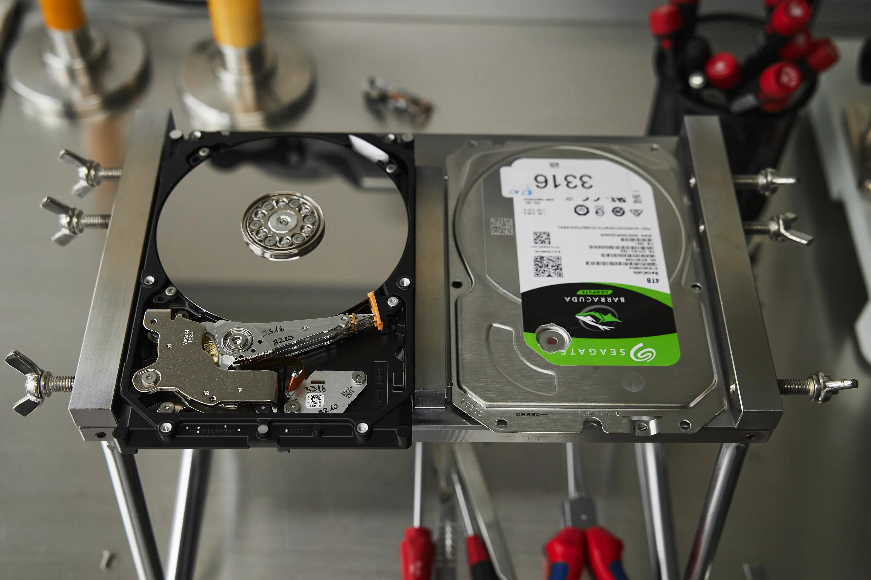 Budowa dysku twardego HDD